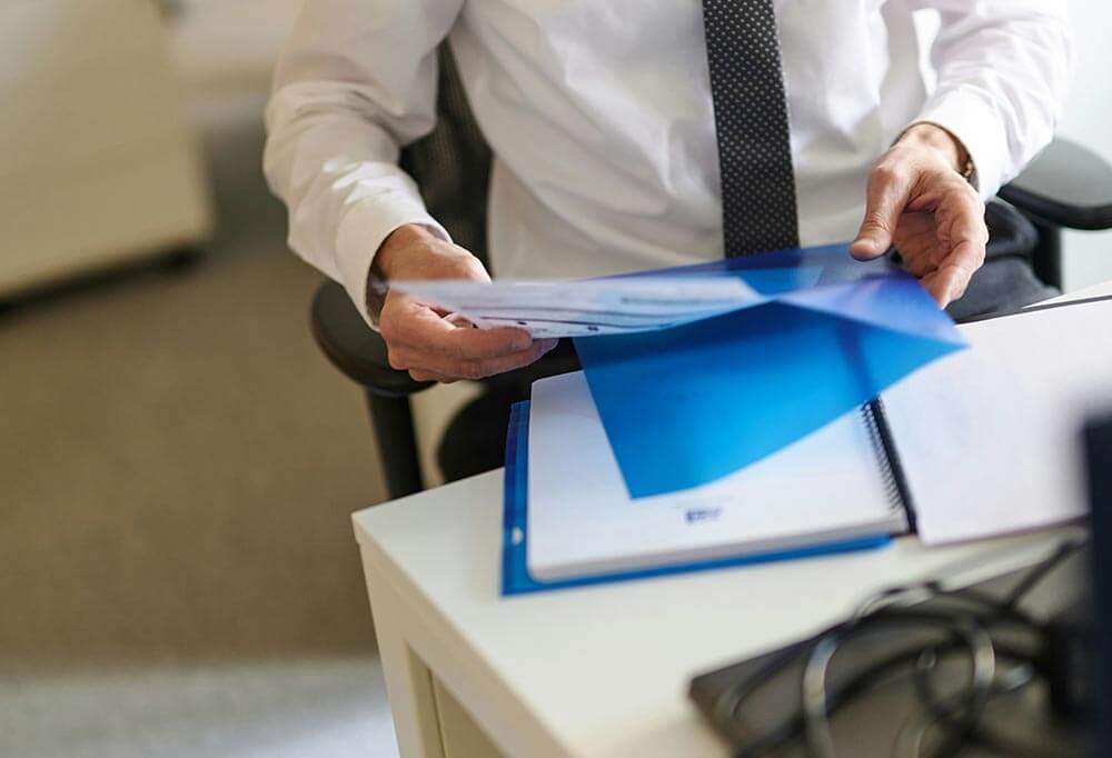 breaking-financial-news-economic-insights