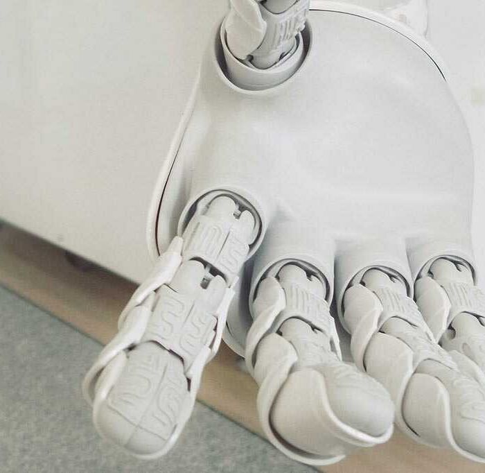 From Garage to Giant: Tech Startup Success Stories (Demo)